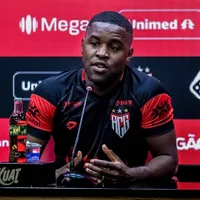 Joel Campbell lanzó un extraño mensaje.