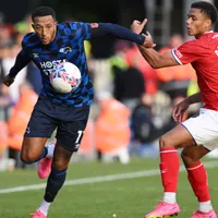 Nathaniel Méndez-Laing marcó uno de los goles del empate de Derby County (VIDEO)