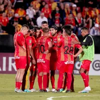 Herediano no tendría a todos sus titulares contra Robinhood. (Foto: X)