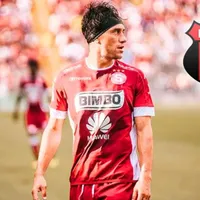 Christian Bolaños sorprendió con felicitación al Alajuelense