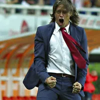 Agente de Almeyda confesó que tienen pendiente un "acercamiento"