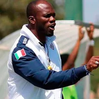 Fenafuth sueña con tener a David Suazo como seleccionador