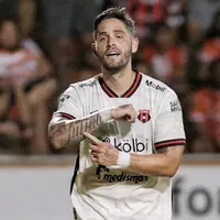 jonathan moya-alajuelense