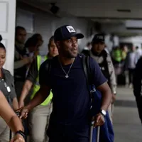 "Estoy cerca de tomar una decisión", la advertencia de Joel Campbell a su llegada al país