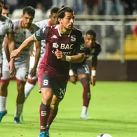Saprissa ganó gracias a una decisión del VAR.