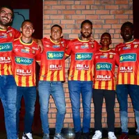 Herediano presentó refuerzos y se fue a México