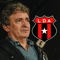 machillo ramirez-alajuelense-salida