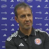 Fernando Batista recibe una gran noticia.