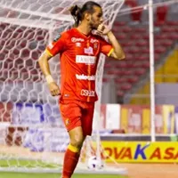 Yendrick Ruiz y su presente goleador con Herediano es resaltado por el Diario AS