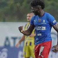 El defensor Manuel Gamboa emigra al fútbol de Guatemala