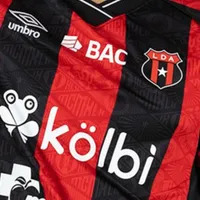 Alajuelense ya tiene a su primer refuerzo.
