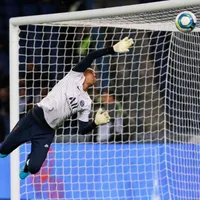 Keylor Navas es portada de prestigiosa revista France Football, este lunes