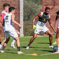 Alajuelense está muy cerca de perder una figura suya en manos de un club tico