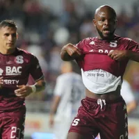 Javon East aprovechó un posteo de Paradela para burlarse de Alajuelense. (Foto: La Nación)