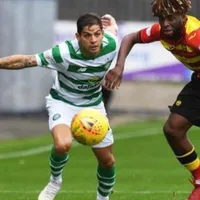 Cristian Gamboa salió vitoreado por la afición del Celtic