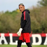 Keylor Nava no tiene el futuro definido.