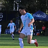 Aficionados chapines rendidos ante Nicholas Rittmeyer por su gol ante Nicaragua