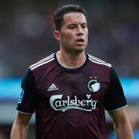 Bryan Oviedo confesó sus ganas de volver a Costa Rica y habló de los posibles equipos