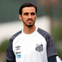 Bryan Ruiz se quedaría todo el 2020 en Santos