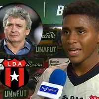 "Son pocos...": Ethan Barley revela la frase que Machillo Ramírez le soltó justo antes de su debut soñado en Alajuelense