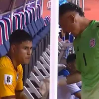 Keylor Navas consoló al portero de Nicaragua. (Foto: TD)