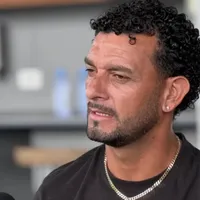 La camiseta menos pensada: Michael Barrantes manda el mensaje que sorprende sobre su futuro