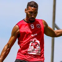 Baja de última hora para Alajuelense