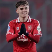 Manfred Ugalde fue titular en victoria del Twente por la Copa de los Países Bajos