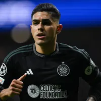 Luis Palma con la camisa del Celtic.