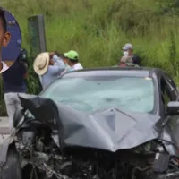 Mayron Flores sufre un fuerte accidente con su auto en Tegucigalpa
