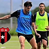 Bryan Ruiz-Álvaro Saborío, la dupla que ha generado poco ruido en Alajuelense