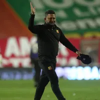 Jafet Soto se roba un fichaje.
