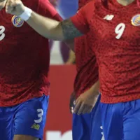 Costa Rica revolucionado por una renuncia inesperada.