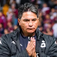 Vladimir Quesada recibe un duro revés. (Foto: Teletica)