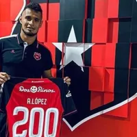 El hondureño Alex López llegó a histórica cifra con Alajuelense