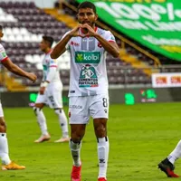 Johan Venegas a las puertas de entrar al "club de los 100" en Costa Rica