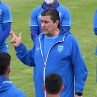 Copa Oro 2023 | Luis Fernando Tena emocionado con el himno de Guatemala