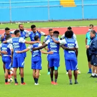 Bolillo Gómez prepara un 11 de Honduras con muchas sorpresas