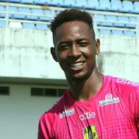 La situación actual de Brayan Gil y la posibilidad de jugar para El Salvador