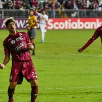 Fanáticos de Deportivo Saprissa se encantan con el fútbol de Víctor Medina
