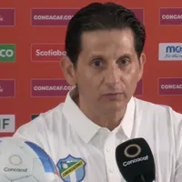 Ronald González en conferencia de prensa.