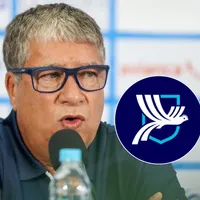 guatemala-el salvador-bolillo gomez en conferencia