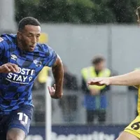 Titularidad y goleada para Nathaniel Méndez-Laing
