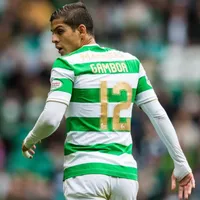 Cristian Gamboa decidió y se queda en Celtic