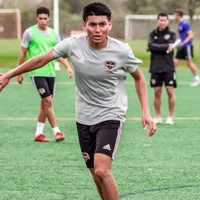 Danny Ríos: tiene 17 años, juega en Houston Dynamo y aceptó jugar para El Salvador