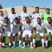 Cuatro futbolistas panameños sorprenden a un scout de Francia