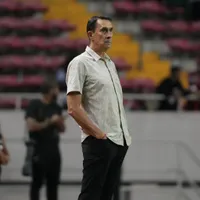 Alexandre Guimaraes dio una noticia que no gusta en Alajuelense.