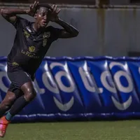 Oficial: Alexis Palacios volverá a ser legionario tras ser fichado en el fútbol ecuatoriano