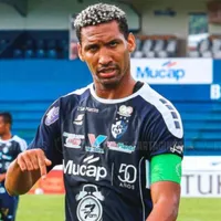 Marcel Hernández denunció insultos ante el Saprissa por parte de Mariano Torres