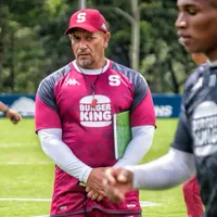 Sin lugar en Saprissa: José Giacone toma una decisión con tres jugadores y la afición se lo reprocha